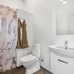 Ferienhaus Clarabelle - 1-2km From The Sea By Interhome